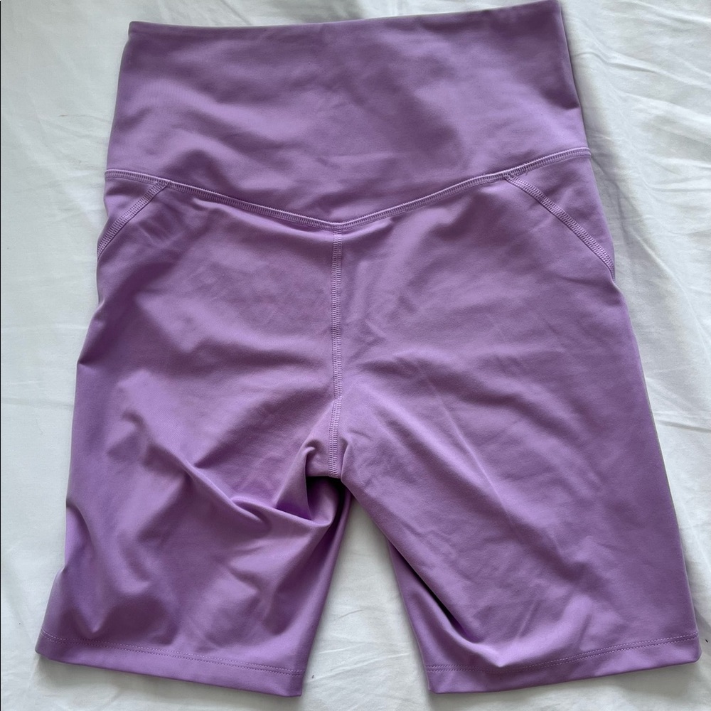 Lilac High Rise Run Shorts - Picture 3 of 4